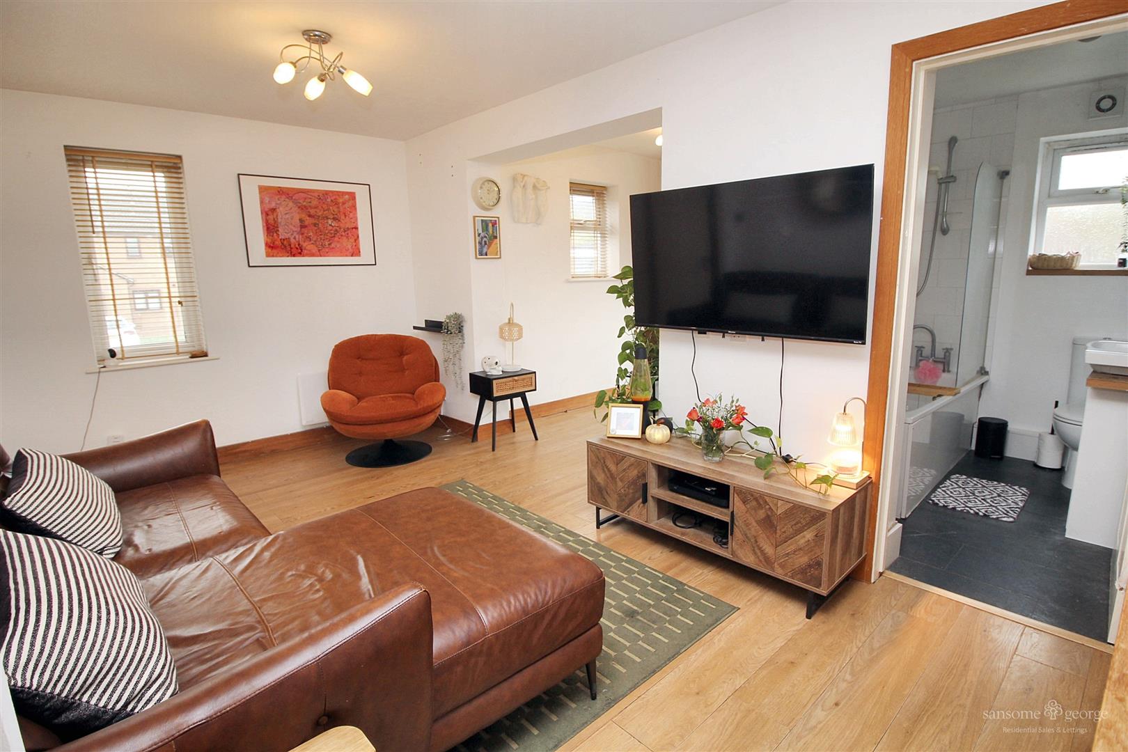 2 bed property in Porlock Place, Reading